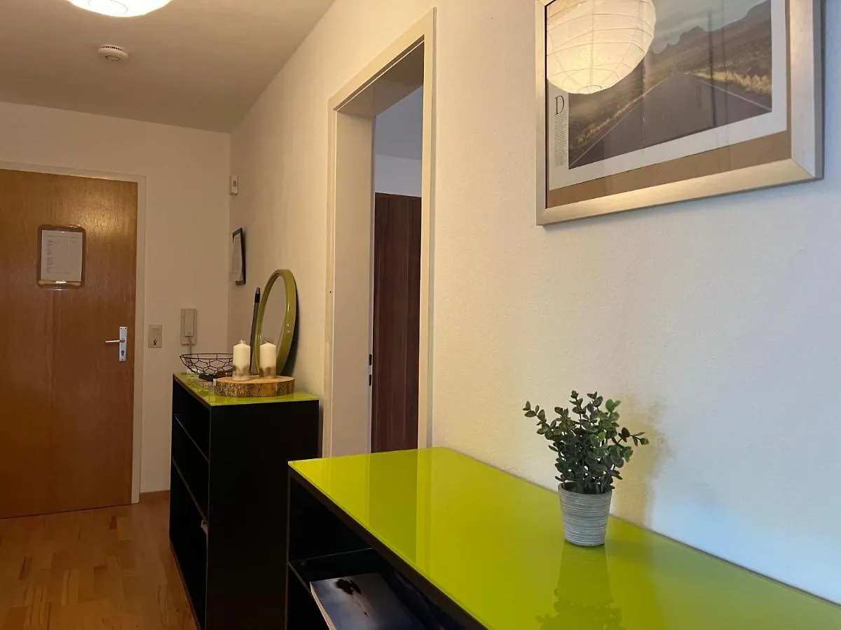 Apartment Modern Und Gross Eingerichtete Wohnung, Netflix, Playstation Stuttgart